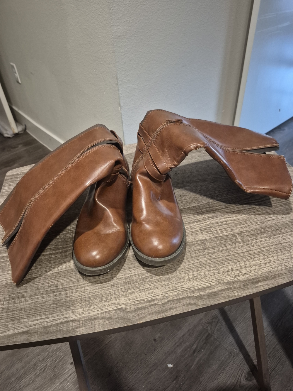 American Eagle Women’s Brown Knee High Riding Boots Side Zip Buckle 6.5 EU 37